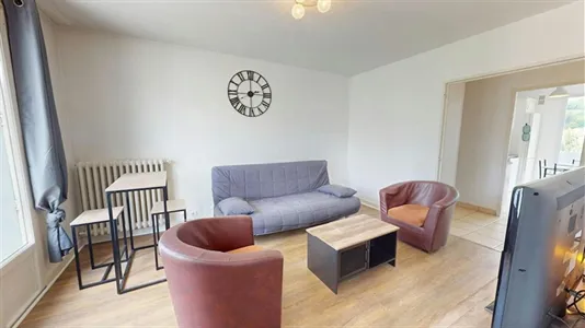 Rooms in Saint-Étienne - photo 5