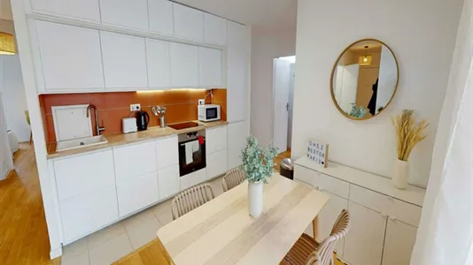 Rooms in Saint-Denis - photo 9