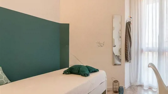 Rooms in Padua - photo 2