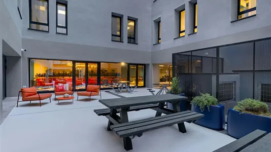 Rooms in Napoli Municipalità 4 - photo 10