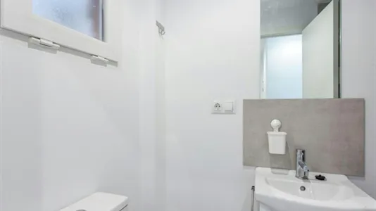 Rooms in Burjassot - photo 8