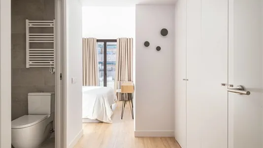 Apartments in Barcelona Eixample - photo 10