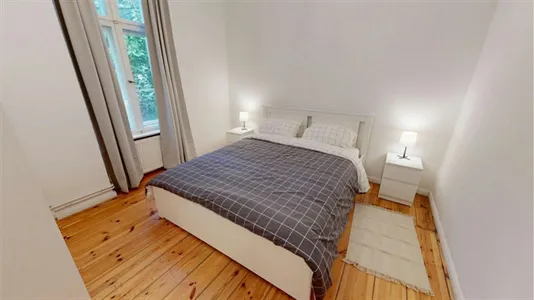 Apartments in Berlin Mitte - photo 3