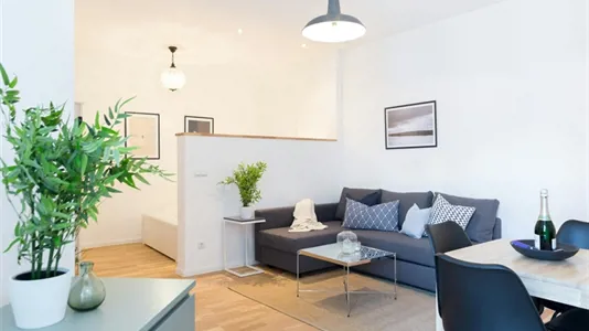 Apartments in Berlin Charlottenburg-Wilmersdorf - photo 1