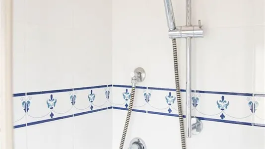 Rooms in Roma Municipio IX – EUR - photo 8