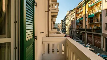 Room for rent in Milano Zona 5 - Vigentino, Chiaravalle, Gratosoglio, Milan