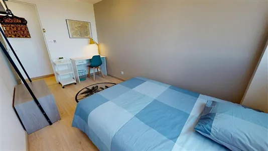 Rooms in Lyon - photo 2