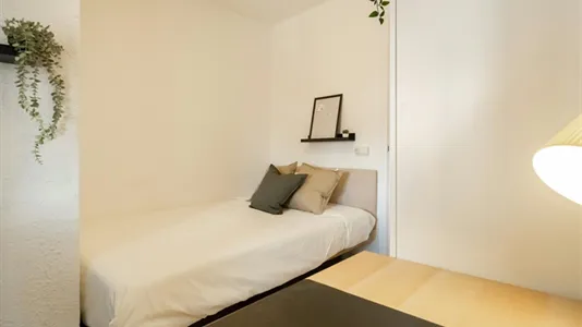 Rooms in Tarragona - photo 4