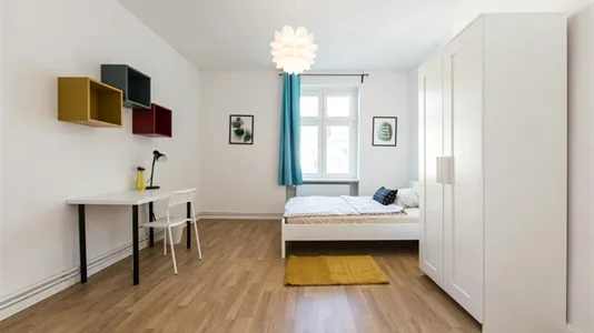 Rooms in Location is not specified - photo 1