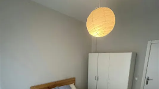 Rooms in Madrid Salamanca - photo 7