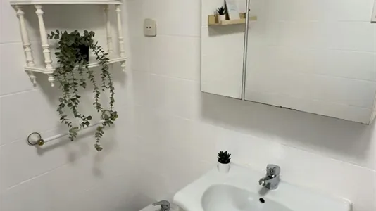 Rooms in Madrid San Blas - photo 4