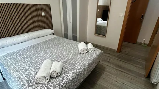 Rooms in León - photo 3
