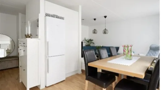 Apartments in Lundby - photo 2