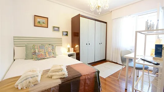 Rooms in Bilbao - photo 4