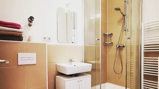 Apartments in Location is not specified - photo 8