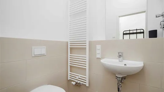 Rooms in Berlin Mitte - photo 8