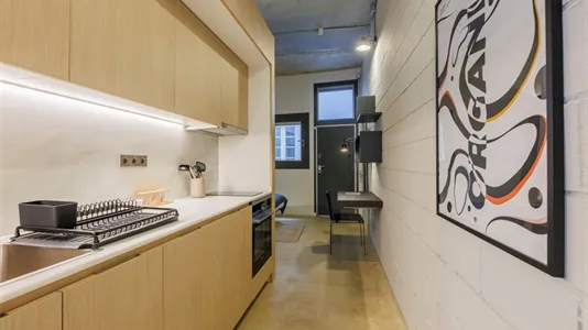 Apartments in Barcelona Ciutat Vella - photo 8