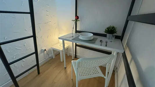 Rooms in Madrid Centro - photo 4