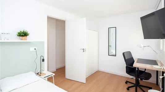 Rooms in Valencia L'Eixample - photo 3