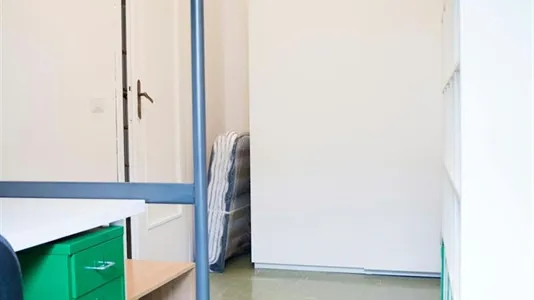 Rooms in Roma Municipio II – Parioli/Nomentano - photo 4