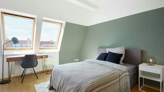 Rooms in Berlin Friedrichshain-Kreuzberg - photo 3