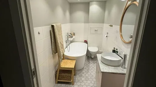 Rooms in Reykjavík Hlíðar - photo 5