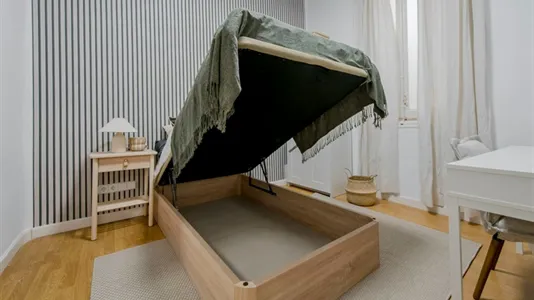 Rooms in Madrid Salamanca - photo 4