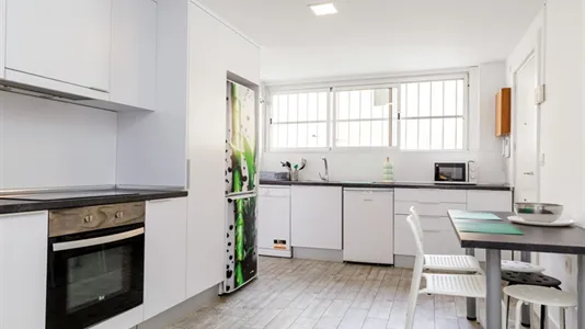 Rooms in Zaragoza - photo 10