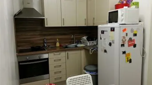 Rooms in Brussels Anderlecht - photo 9