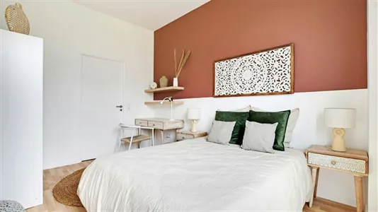 Rooms in Paris 19ème arrondissement - photo 4