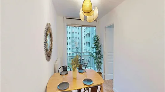 Rooms in Paris 19ème arrondissement - photo 7