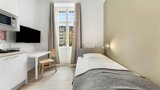 Apartments in Location is not specified - photo 2