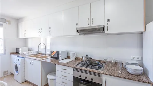 Rooms in Valencia Extramurs - photo 7