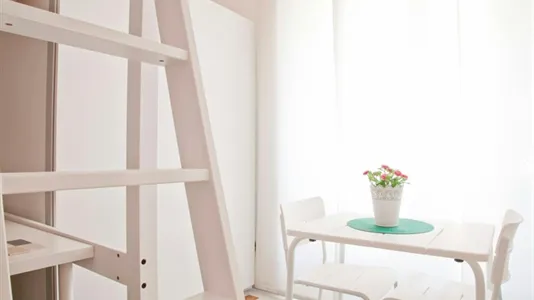 Rooms in Roma Municipio II – Parioli/Nomentano - photo 6