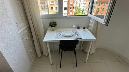 Rooms in Madrid Chamberí - photo 5