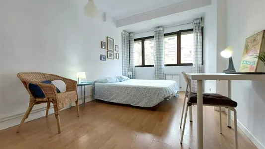 Rooms in Los Berrocales - photo 2