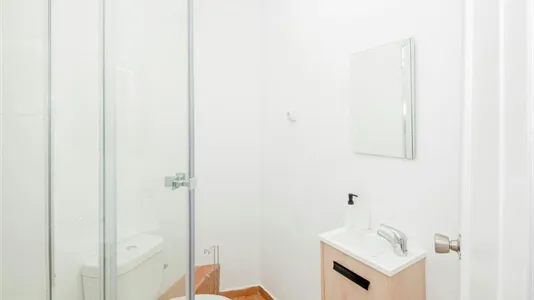 Rooms in Valencia L'Eixample - photo 4