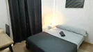 Room for rent, Almería, Andalucía, &lt;span class=&quot;blurred street&quot; onclick=&quot;ProcessAdRequest(11772624)&quot;&gt;&lt;span class=&quot;hint&quot;&gt;See streetname&lt;/span&gt;[xxxxxxxxxxxxx]&lt;/span&gt;