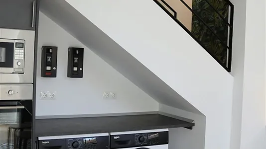 Apartments in Burjassot - photo 8