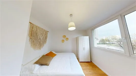 Rooms in Lyon - photo 1
