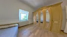 Room for rent, Munich, &lt;span class=&quot;blurred street&quot; onclick=&quot;ProcessAdRequest(9675801)&quot;&gt;&lt;span class=&quot;hint&quot;&gt;See streetname&lt;/span&gt;[xxxxxxxxxxxxx]&lt;/span&gt;