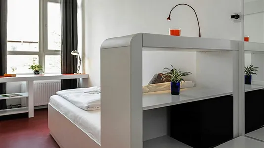 Apartments in Berlin Friedrichshain-Kreuzberg - photo 1