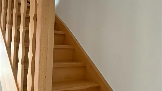 Houses in Drogenbos - photo 6