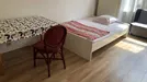 Room for rent, Stad Brussel, Brussels, &lt;span class=&quot;blurred street&quot; onclick=&quot;ProcessAdRequest(6830245)&quot;&gt;&lt;span class=&quot;hint&quot;&gt;See streetname&lt;/span&gt;[xxxxxxxxxxxxx]&lt;/span&gt;