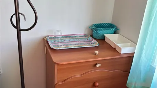 Rooms in Almada - photo 4