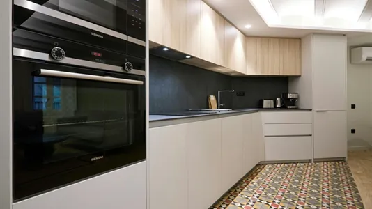 Apartments in Barcelona Ciutat Vella - photo 9