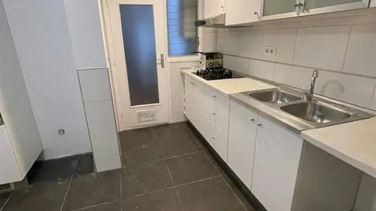 Rooms in Barcelona Gràcia - photo 5