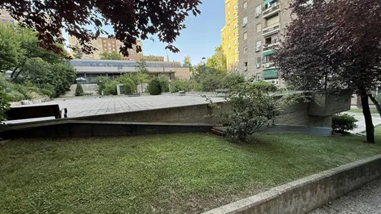 Rooms in Madrid Retiro - photo 10