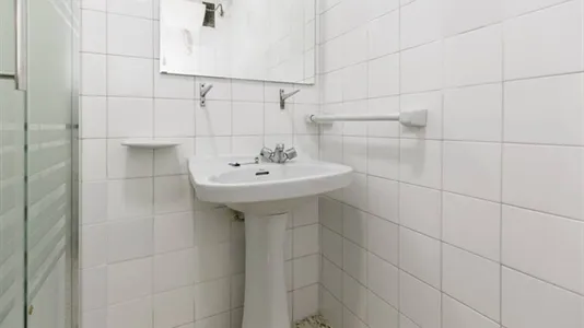 Rooms in Granada - photo 5