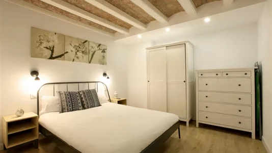 Apartments in Barcelona Ciutat Vella - photo 9